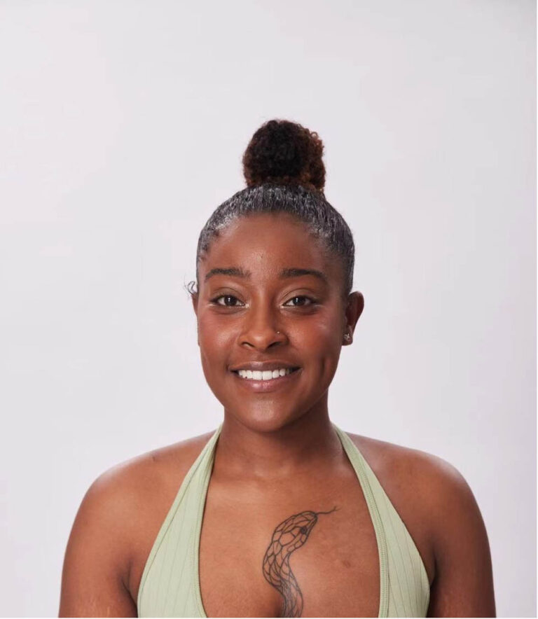 Home Away From Home: Ariana from the United States #25
