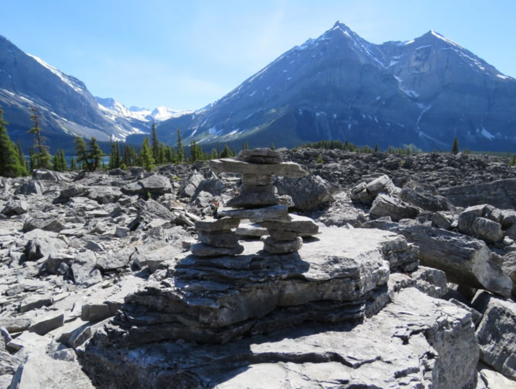 The Book of Languages - Inuktitut